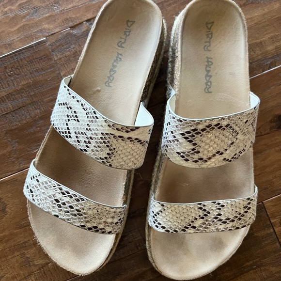 Dirty Laundry Snake Skin Sandal size 10 - Picture 1 of 6
